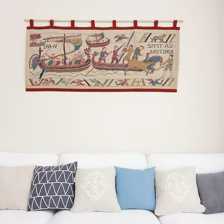 Apartament Center Flat Comedias Street *